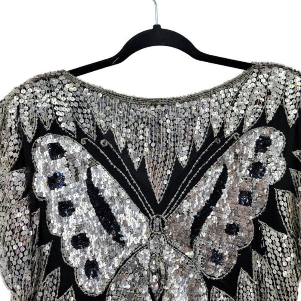 VINTAGE 💯 Silk Sequin Beaded Butterfly Silhouette Pullover/Poncho/Top - Picture 7 of 7